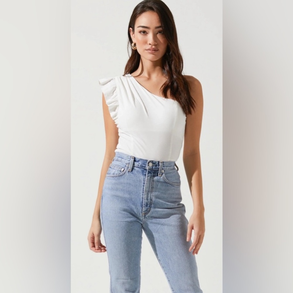 One Shoulder Ruffle Body Suit - White NWT